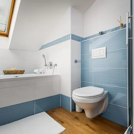 Mia Cozy With Castle View, Parking & Ac * Praag
