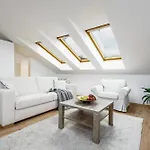 Mia Cozy With Stunning Views, Parking & Ac By Easybnb Premium Prag