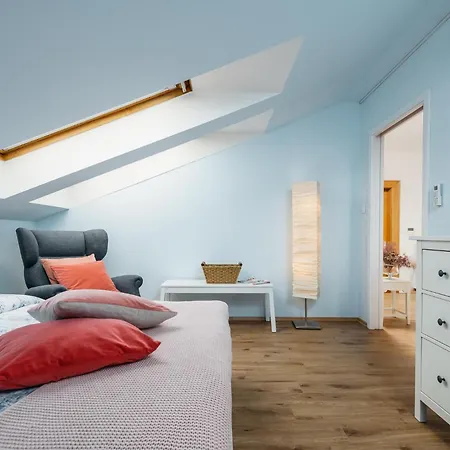Mia Cozy With Stunning Views, Parking & Ac By Easybnb Premium Apartament *